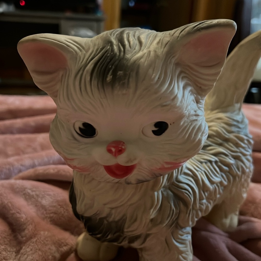Howard Mobley 1960’s rubber cat.  Arrow Manufacturing